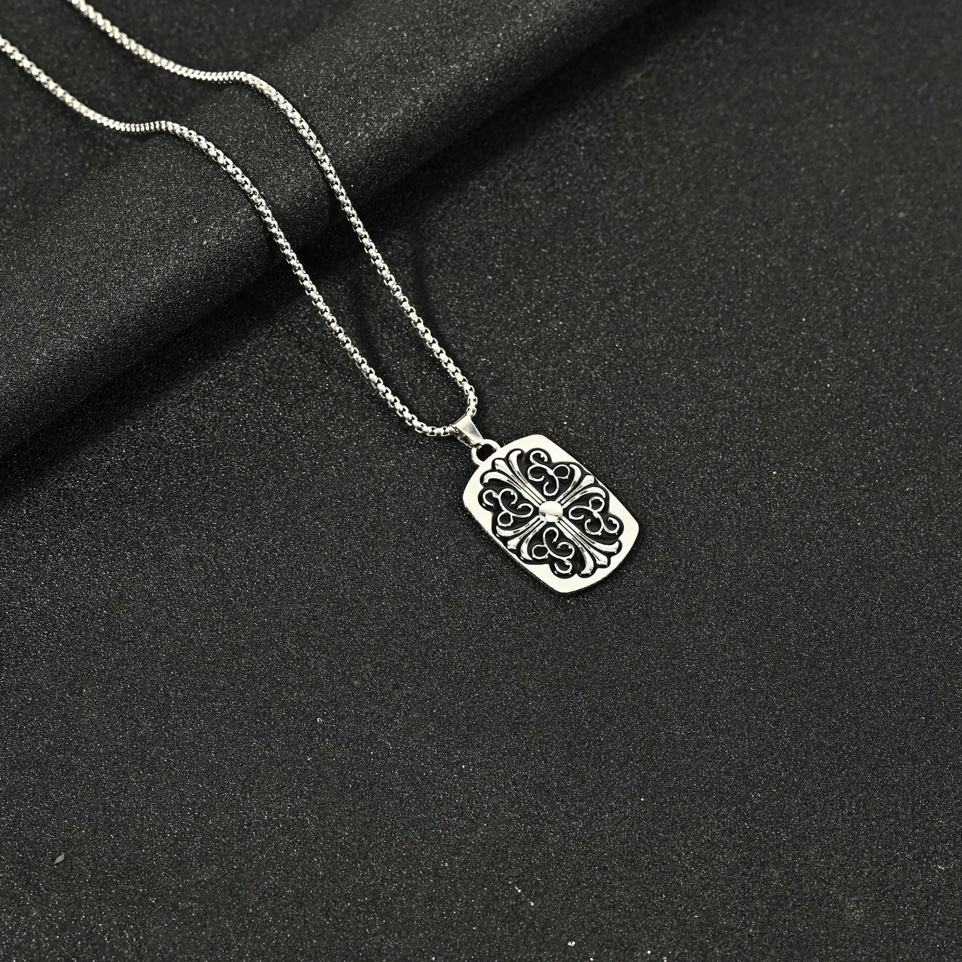 Wholesale Zinc Alloy Hip Hop Punk Pendant Necklace Street Style Fashion Accessory For Everyday Wear Gift Boutique Resale