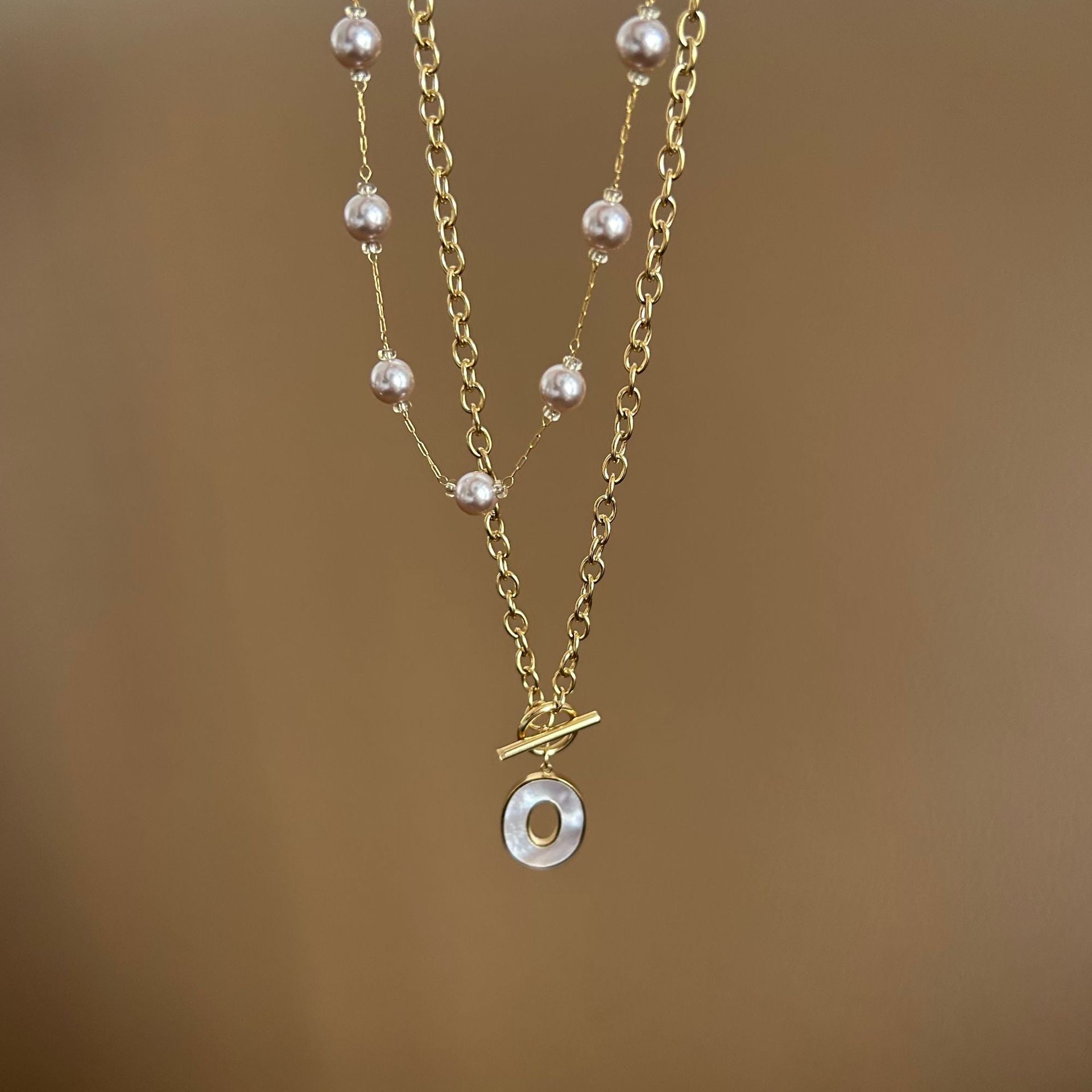 Wholesale Natural Stone Beaded Necklace Shell Ot Buckle Pendant Stainless Steel White Jade Pendant Necklace