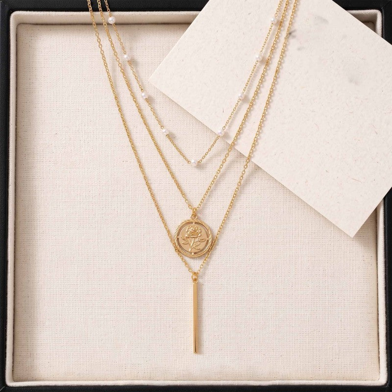 Wholesale Chic Geometric Three Layer Stacking Necklace Electroplated Alloy Collarbone Chain Trendy Everyday Fashion Accessory For Women