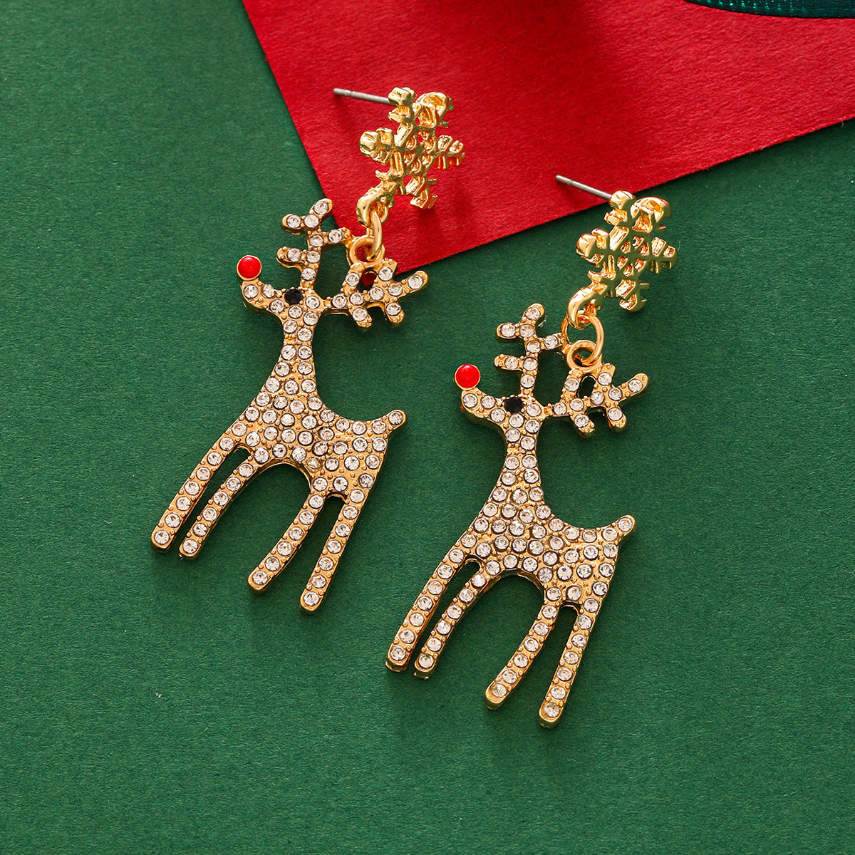 Wholesale Christmas Snowflake Elk Earrings Chic Gold Alloy Rhinestone Studs Fashion Jewelry Accessory For Women Boutique Gift