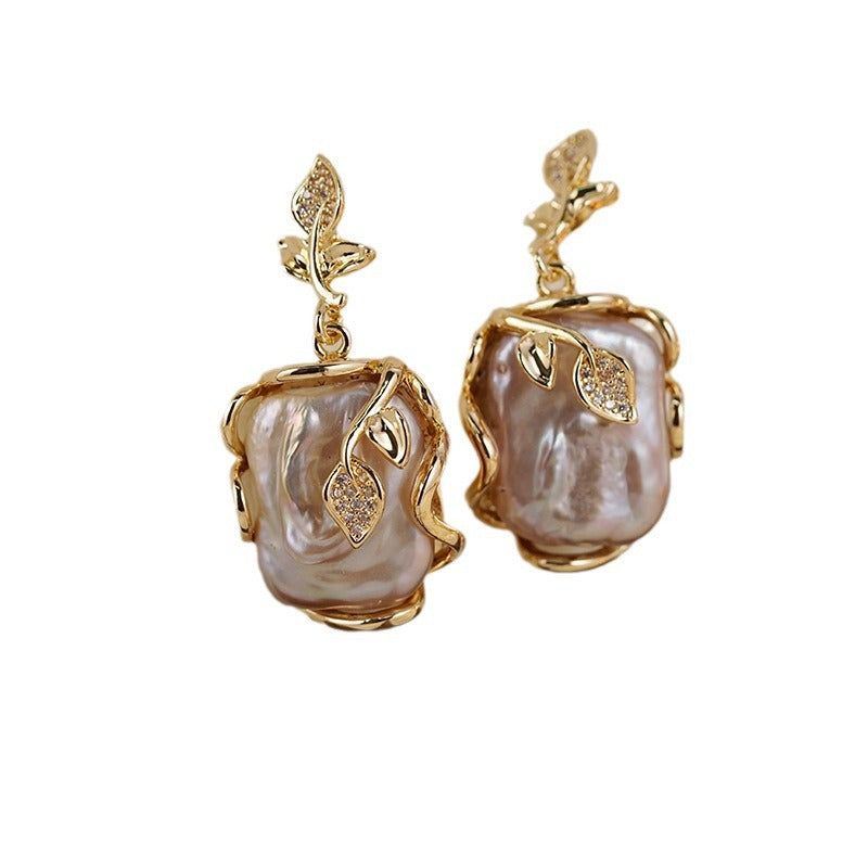 Wholesale Retro Simple Geometric Earrings Long Light Luxury Earrings