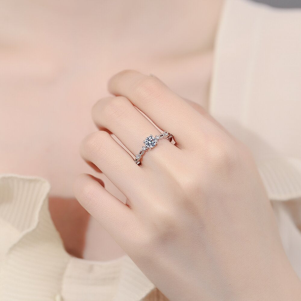 Wholesale  S925 silver plated platinum moissanite ring