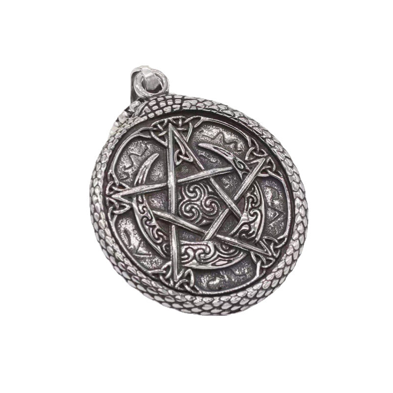 Wholesale  retro five-pointed star totem round pendant necklace