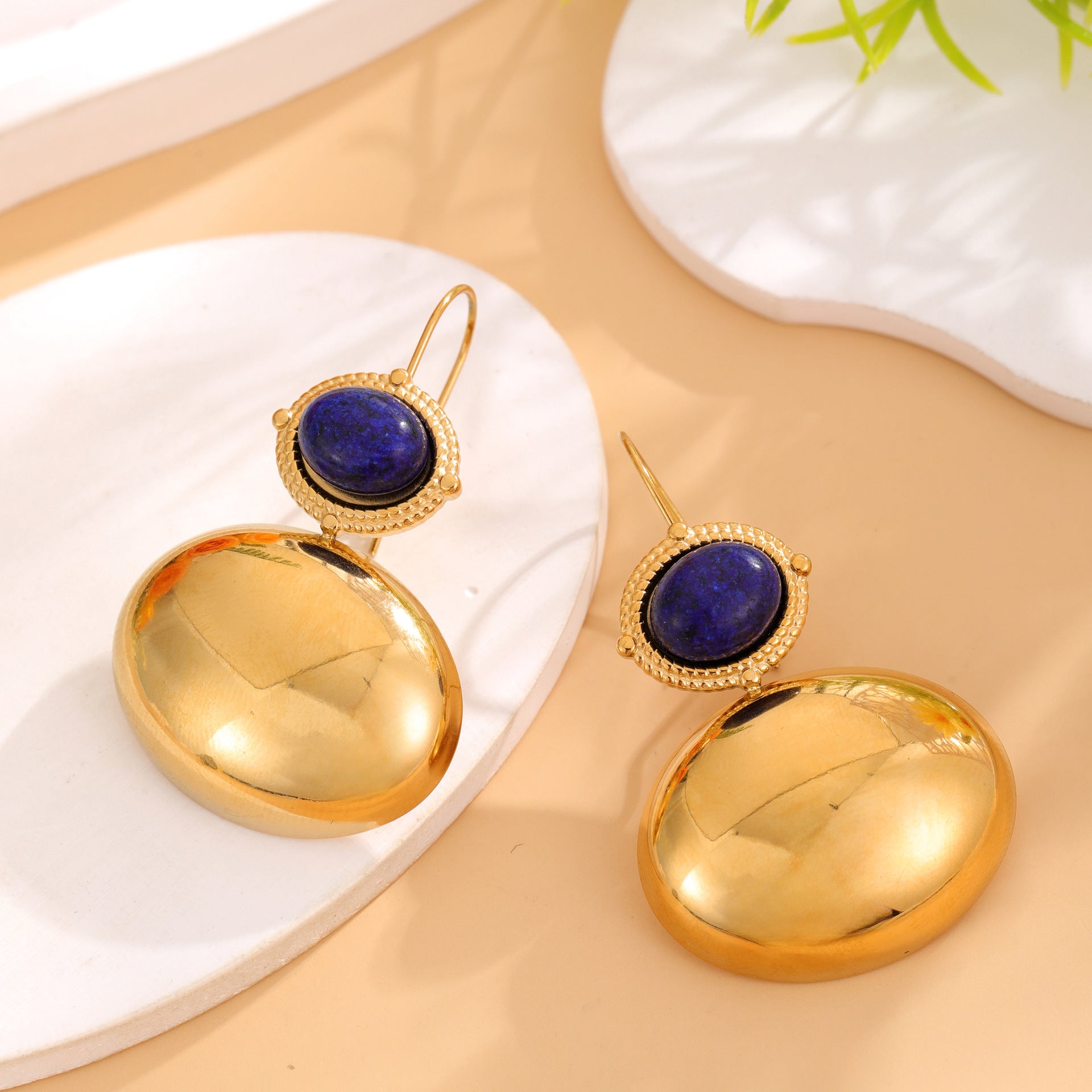 Wholesale stainless steel oval 18k gold-plated inlaid natural stone earrings jewelry