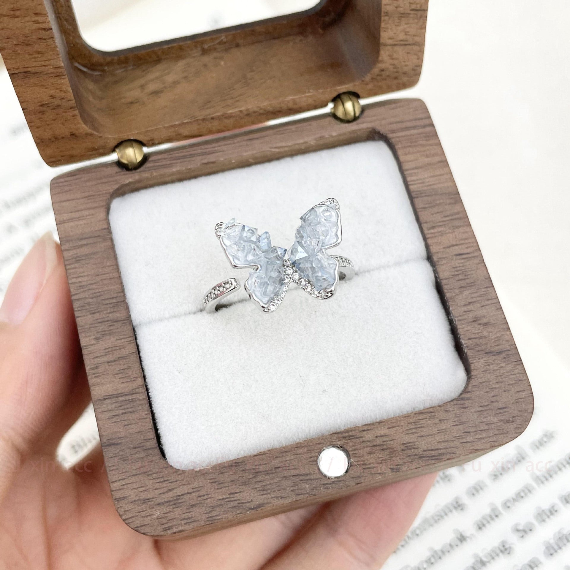 Wholesale Gradient Ice Crushed Blue Butterfly Open Ring