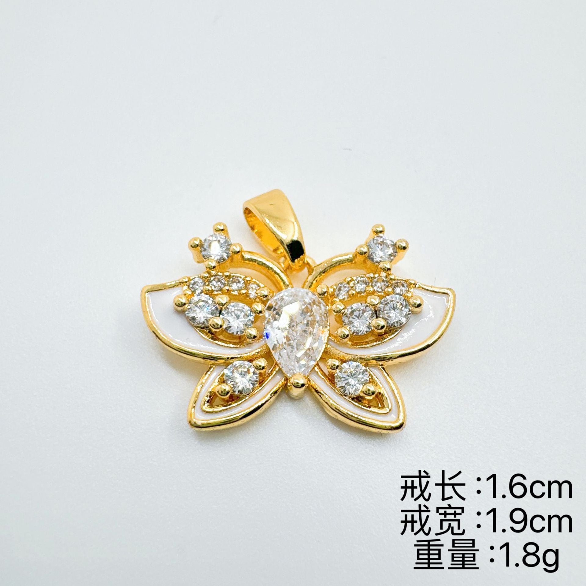 Wholesale Gold Plated Copper Butterfly Pendant Necklace,  Trendy Fashion Jewelry Accessory,  Gift for Women,  Boutique Resale