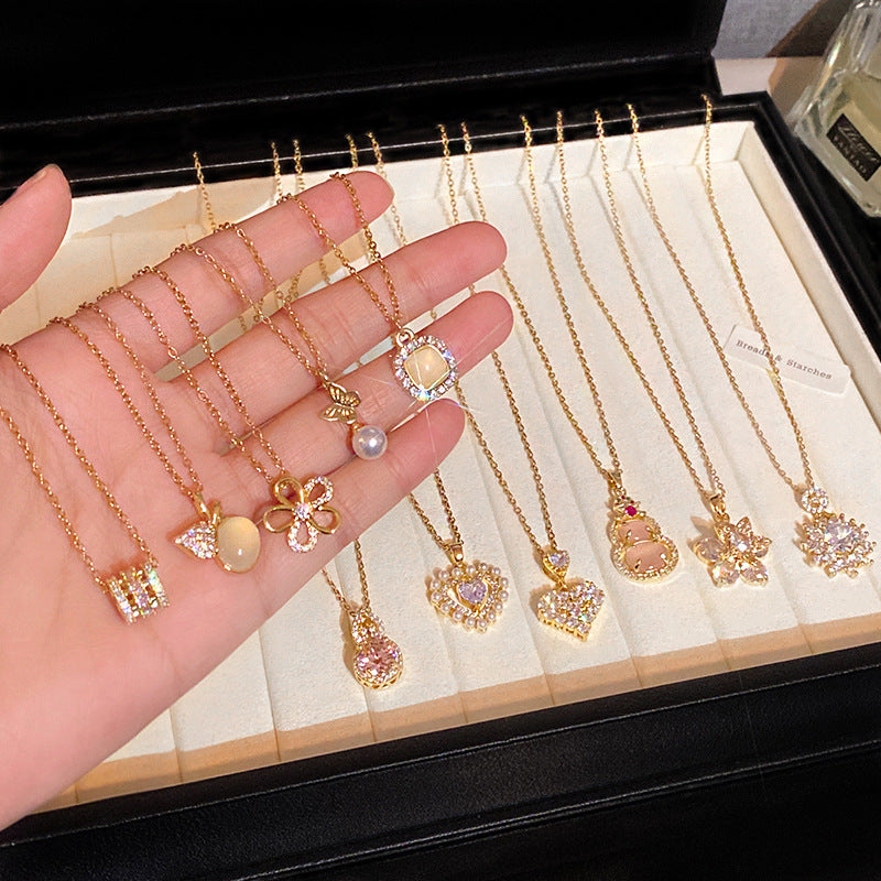 Wholesale Titanium Steel Collarbone Necklace with Zircon and Pearl Pendant