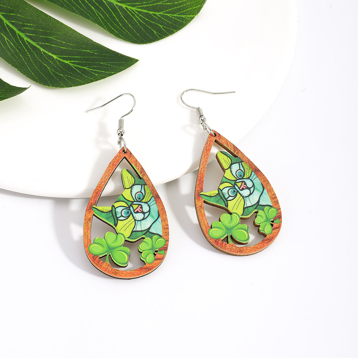 Wholesale Wooden St.  Patrick' s Day Shamrock Earrings