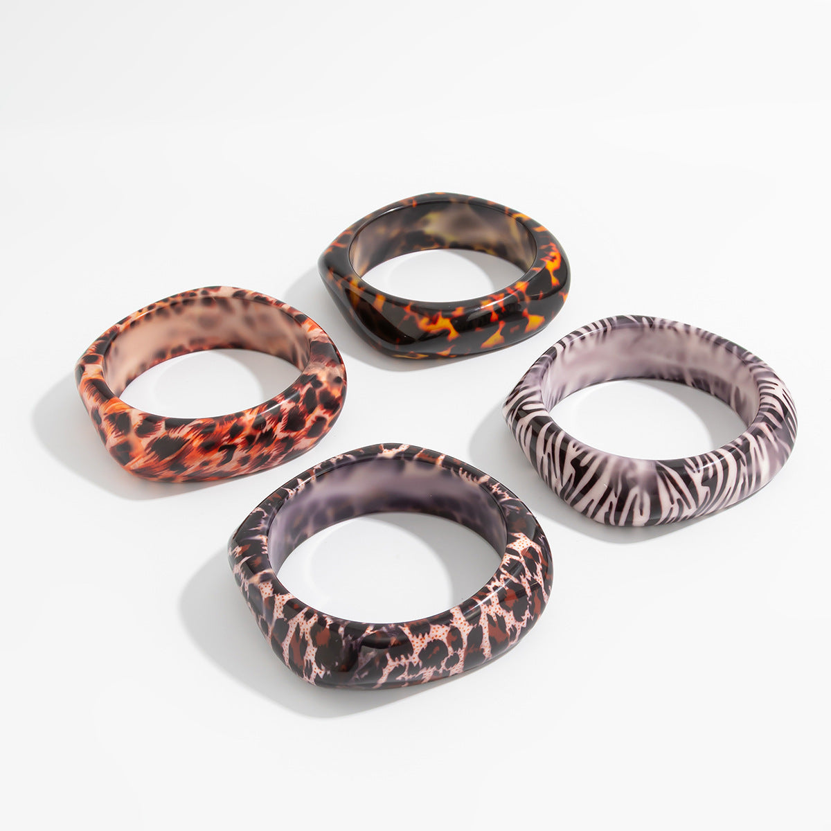Wholesale Retro Asymmetrical Resin Leopard Print Bracelet