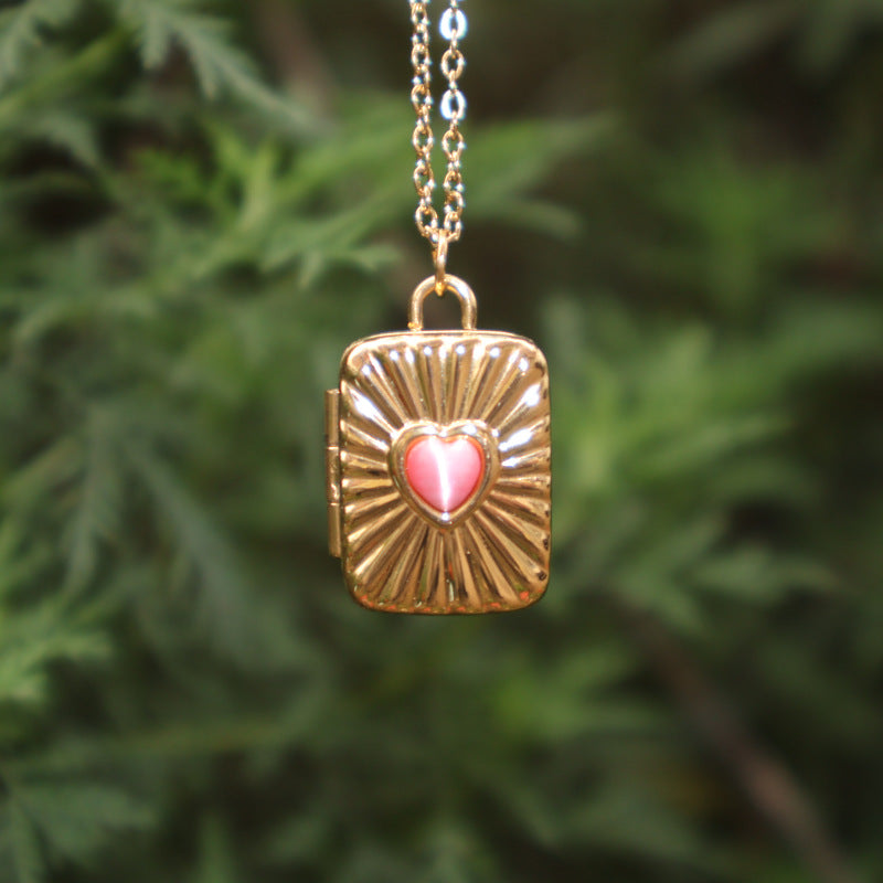 Wholesale Stainless steel  heart line cat's eye stone magnetic photo box pendant necklace