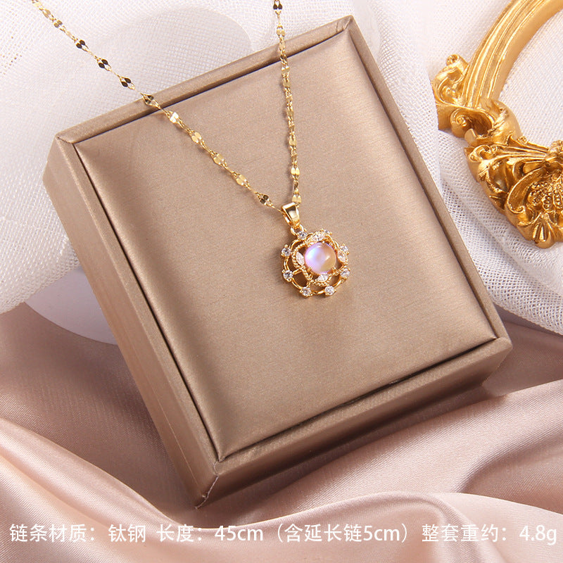 Wholesale Zircon Rotating Four Leaf Clover Flower Pendant Titanium Steel Necklace ACC-NE-Rongc006