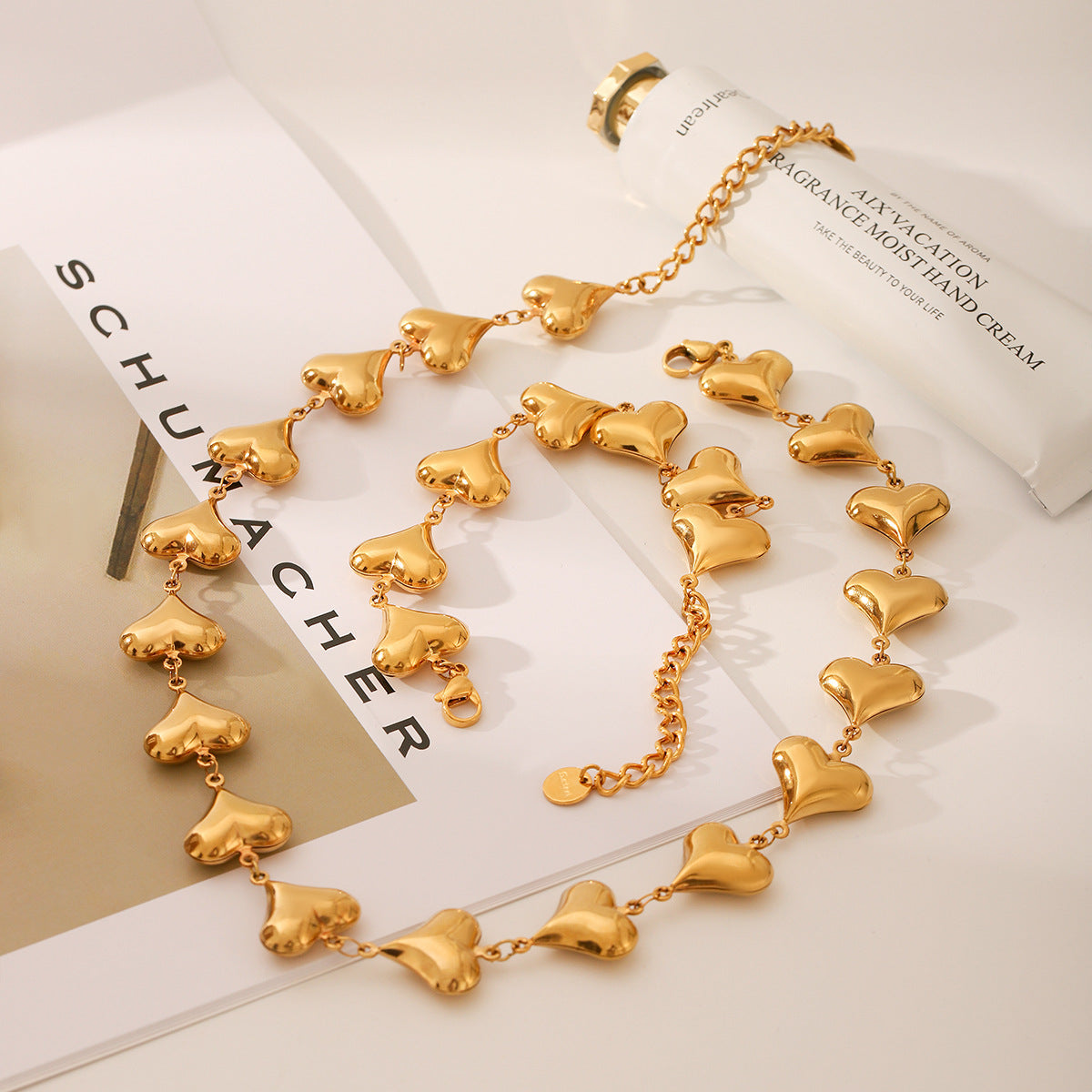 Wholesale  stainless steel 18K gold jewelry high sense love bracelet