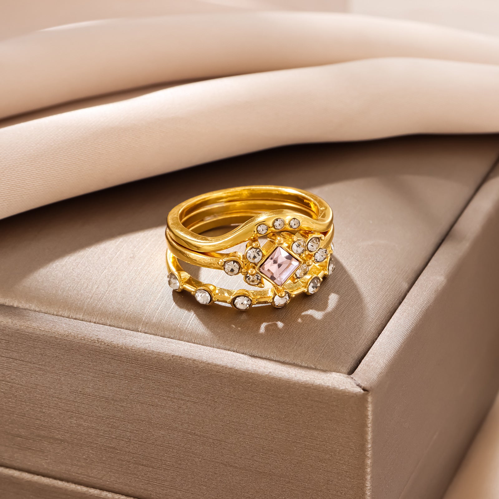 Wholesale Pink Diamond Three-piece Women's Ring Set ACC-RS-LR005