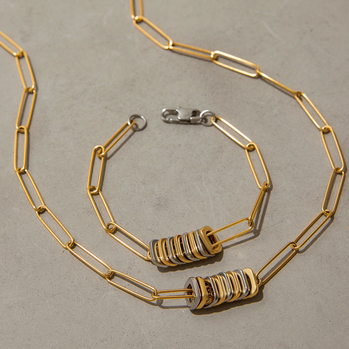 Wholesale  light luxury  18K gold stainless steel paper clip chain necklace