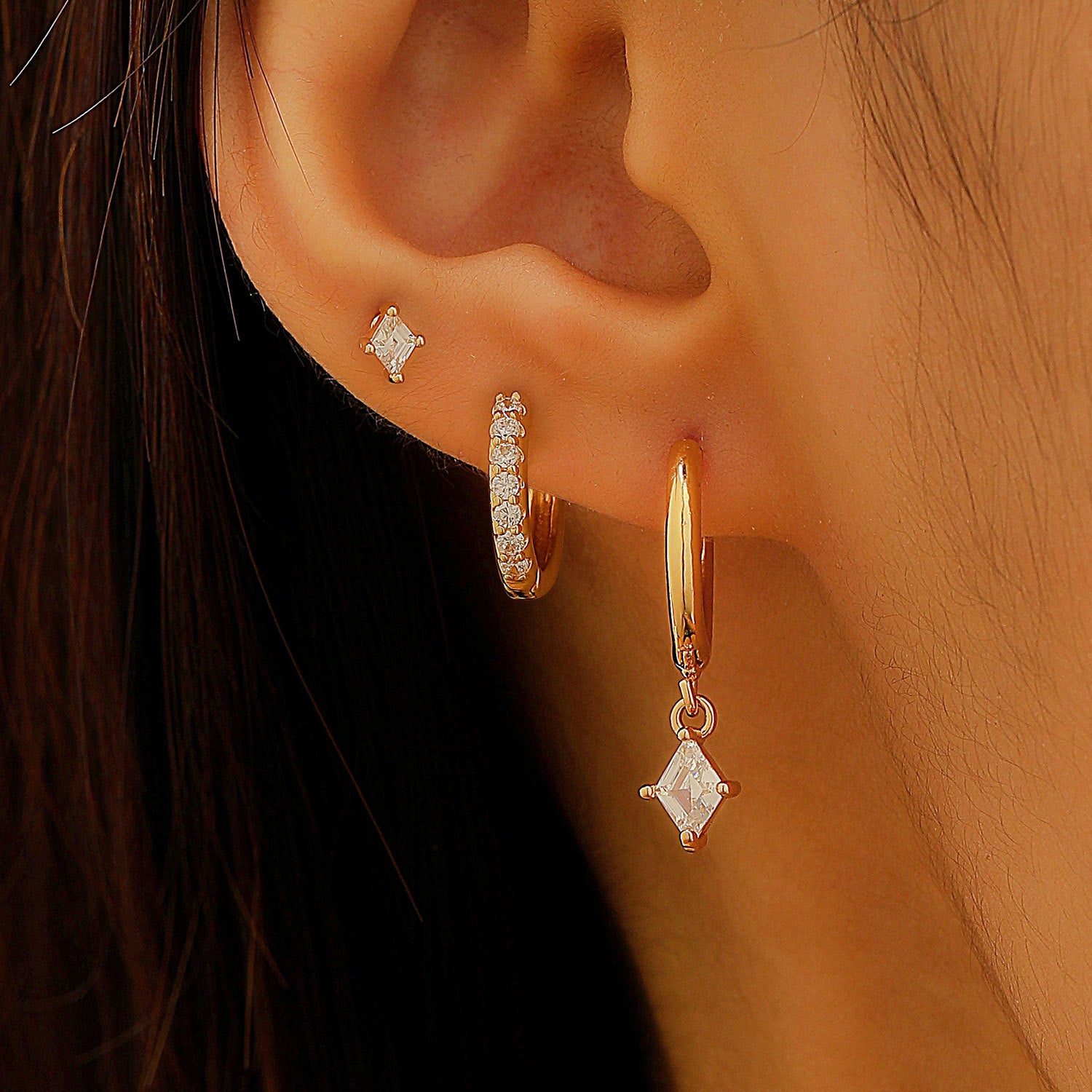 Wholesale Asymmetrical Star and Moon Earrings with Zircon Studs Blingbling Earrings Gold Plated Earrings