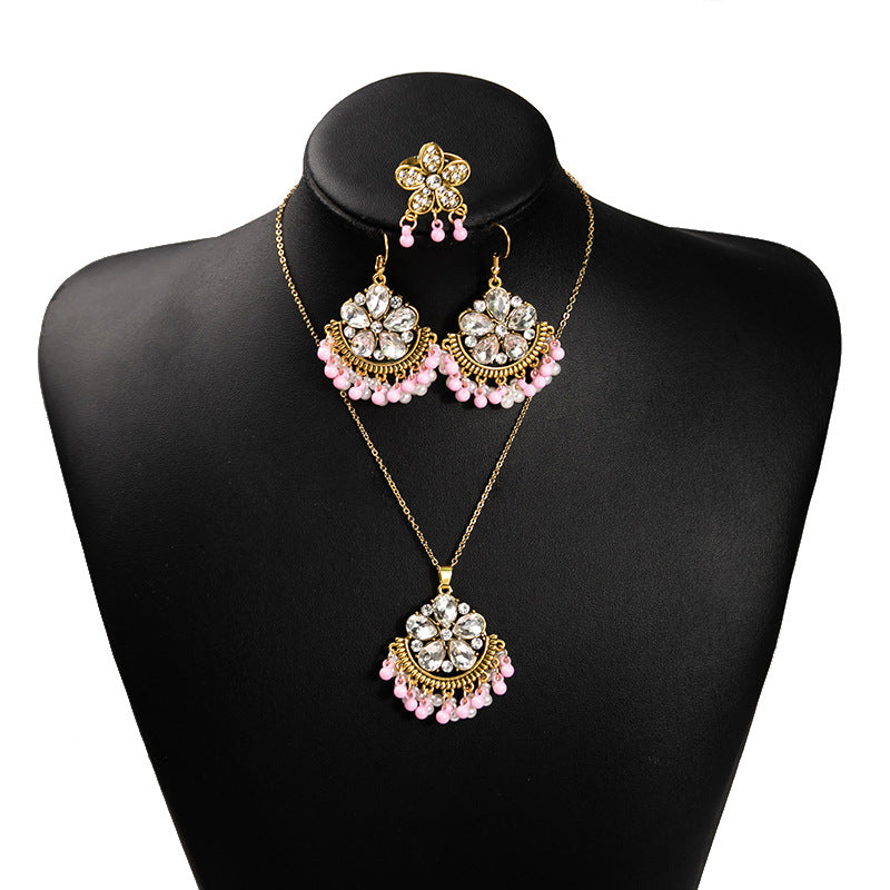 Wholesale  Exaggerated Crystal Jewelry suit Vintage Bohemian Style Ring Earrings Necklace Three-piece Set