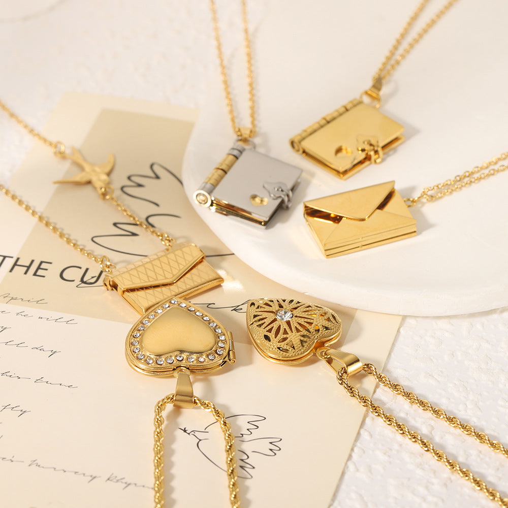 Wholesale Stainless Steel Book Pendant Necklace Love Clavicle Chain Choker Necklace ACC-NE-Xiny001