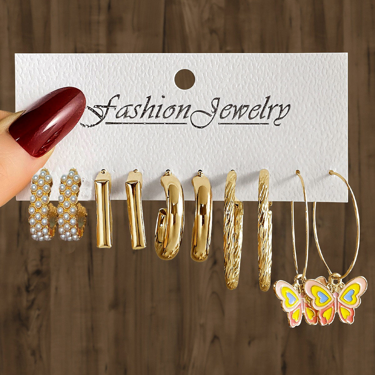 Wholesale  Geometric Multi-layer C- shaped Pearl Earrings Set