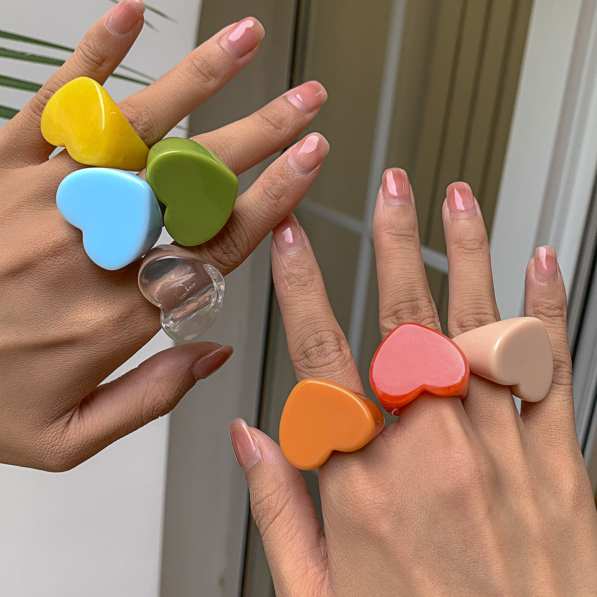 Wholesale Resin Candy Color Geometric Heart Ring For Women Vacation Jewelry Accessory