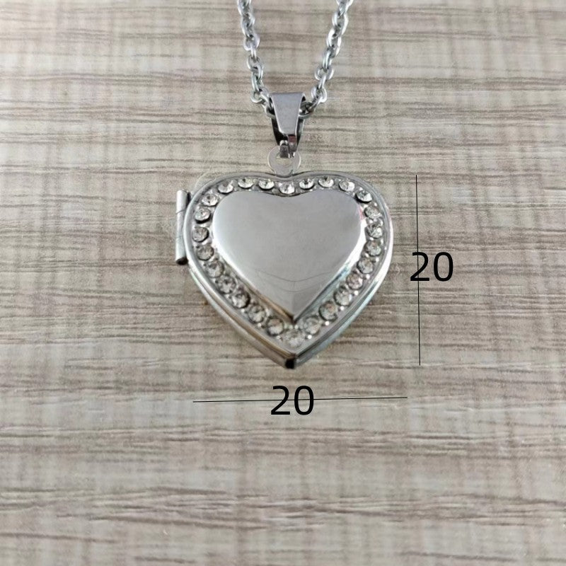Wholesale Golden Heart Frame Photo Necklace Pendant - Stainless Steel Jewelry Accessory for Couples