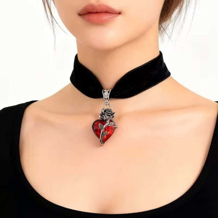 Wholesale Gothic Y2K Heart Pendant Necklace,  Fashion Jewelry Accessory for Party Gift