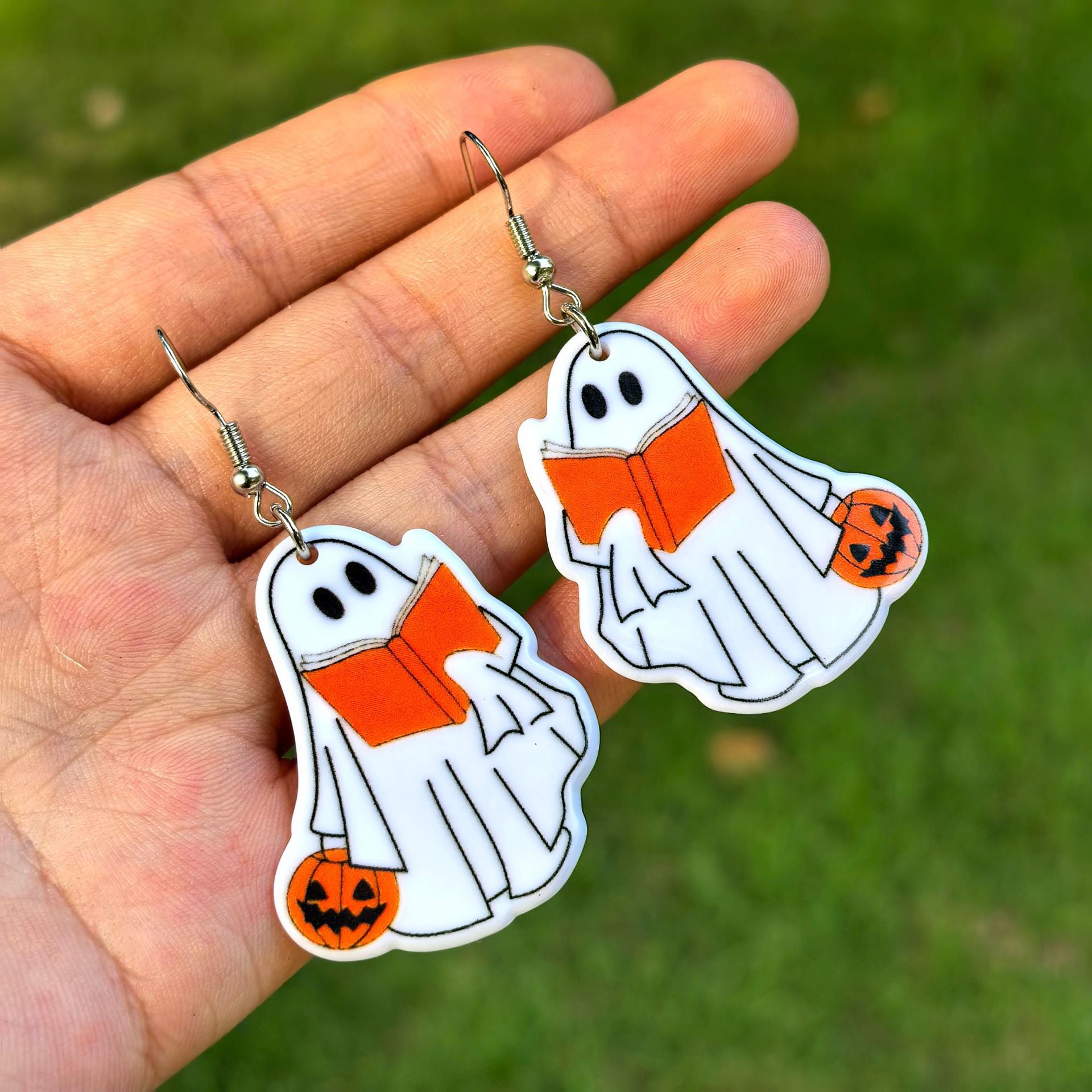 Wholesale Halloween Earrings Thanksgiving Pumpkin White Ghost Cow Black Cat Acrylic Earrings