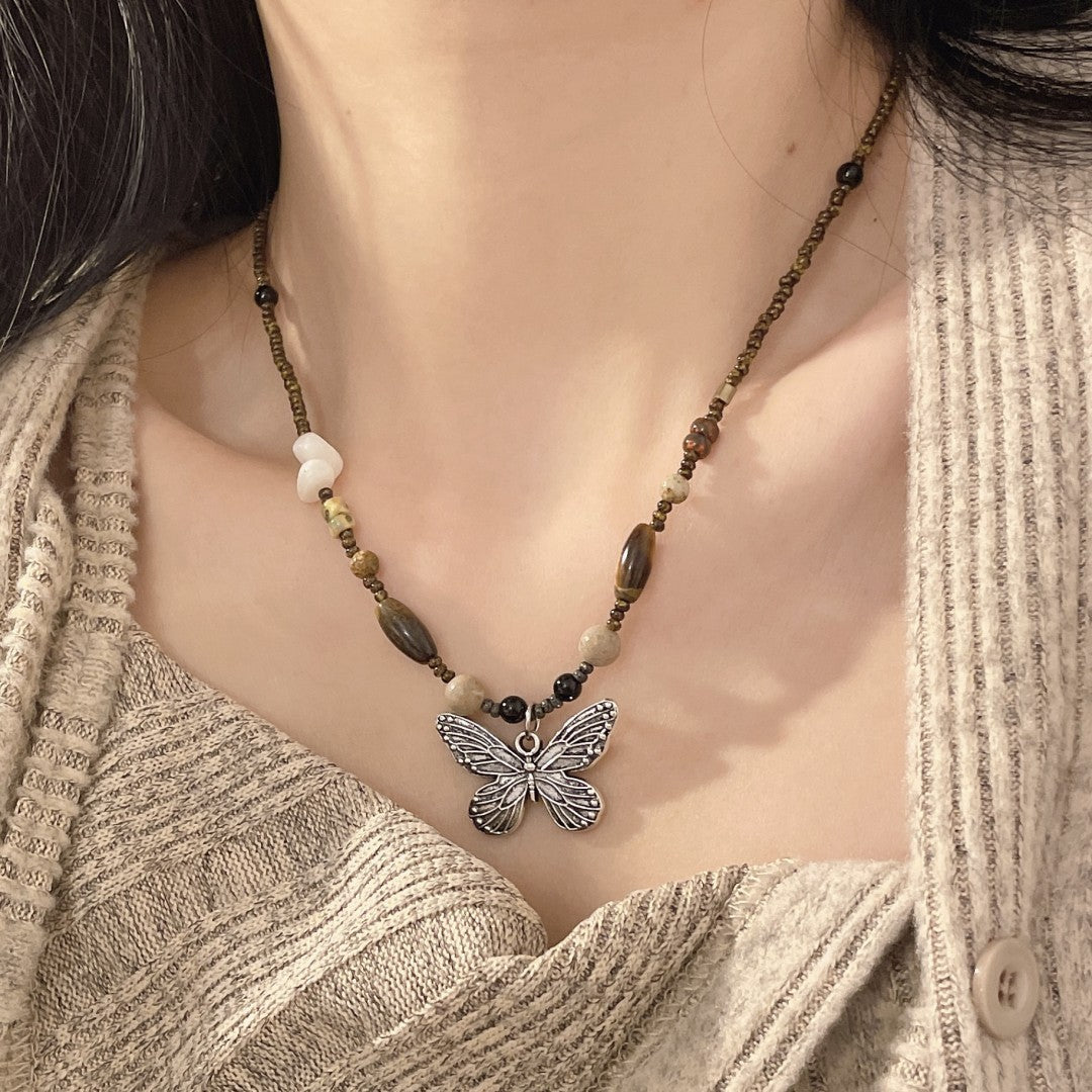 Wholesale Vintage Beaded Cube Necklace Ethnic Style Stacked Butterfly Pendant ACC-NE-Tongs002