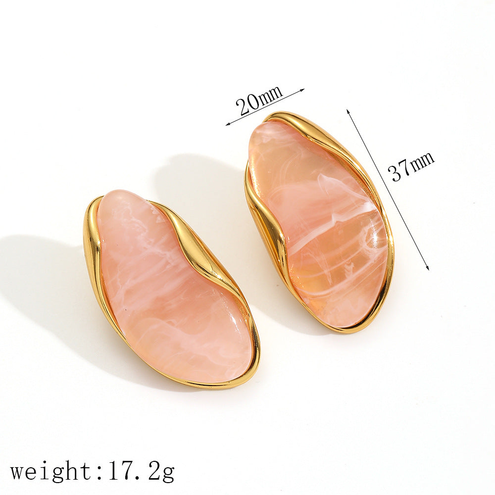 Wholesale Irregular Retro Resin Earrings Gold-Tone Stainless Steel Jewelry Accessory for Resale
