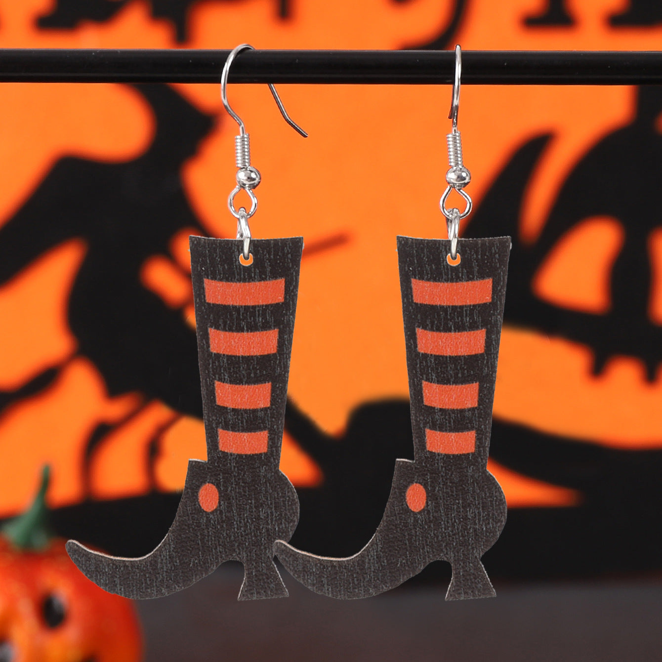 Wholesale Halloween witch hat boots hairstyle wooden  earrings