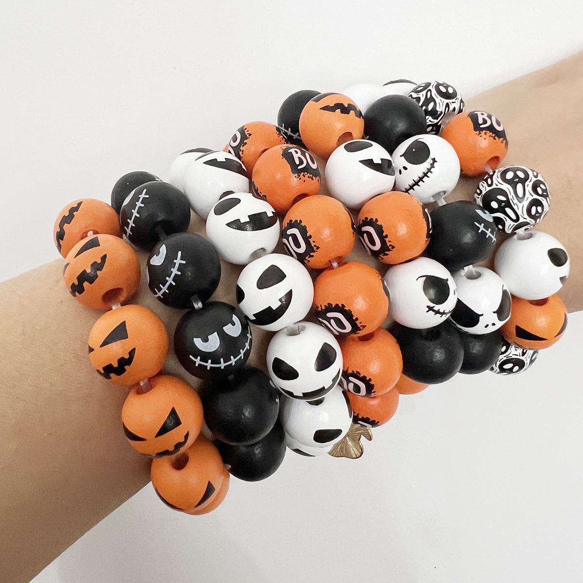 Wholesale Christmas Snowflake Christmas Tree Halloween Orange Wooden Beads Stretch Bracelet ACC-BT-Nanh005