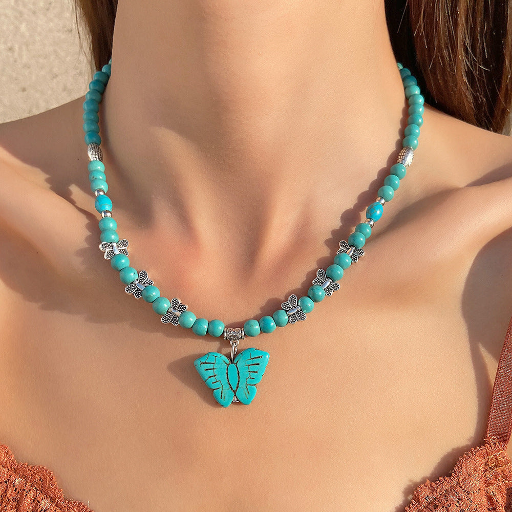 Wholesale Bohemian Turquoise Pendant Necklace - Alloy Electroplated Retro Snail Heart Charm,  Fashion Accessory