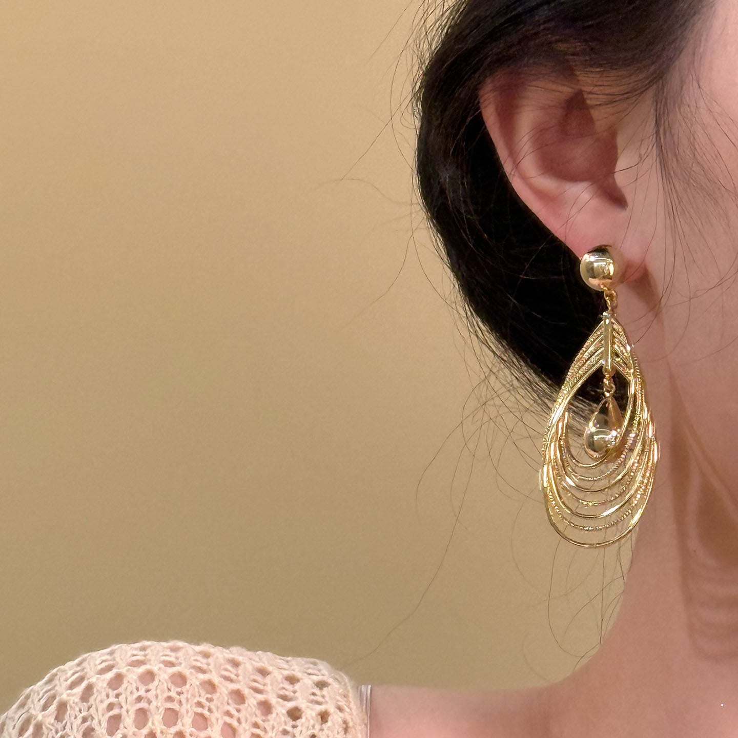 Wholesale Golden Multi-Layer Water Drop Long Earrings Fashion Jewelry Accessory for Party Wear Gift