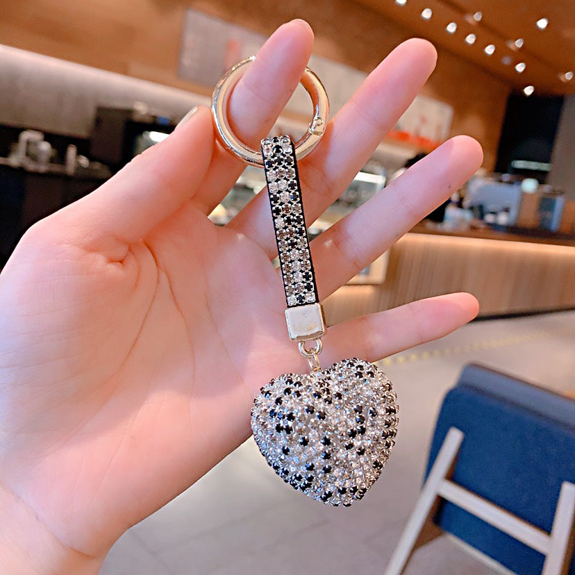 Wholesale Colorful Rhinestone Heart Shape Keychain Rhinestone Keychain Lanyard Keychain ACC-KC-ShuoT012