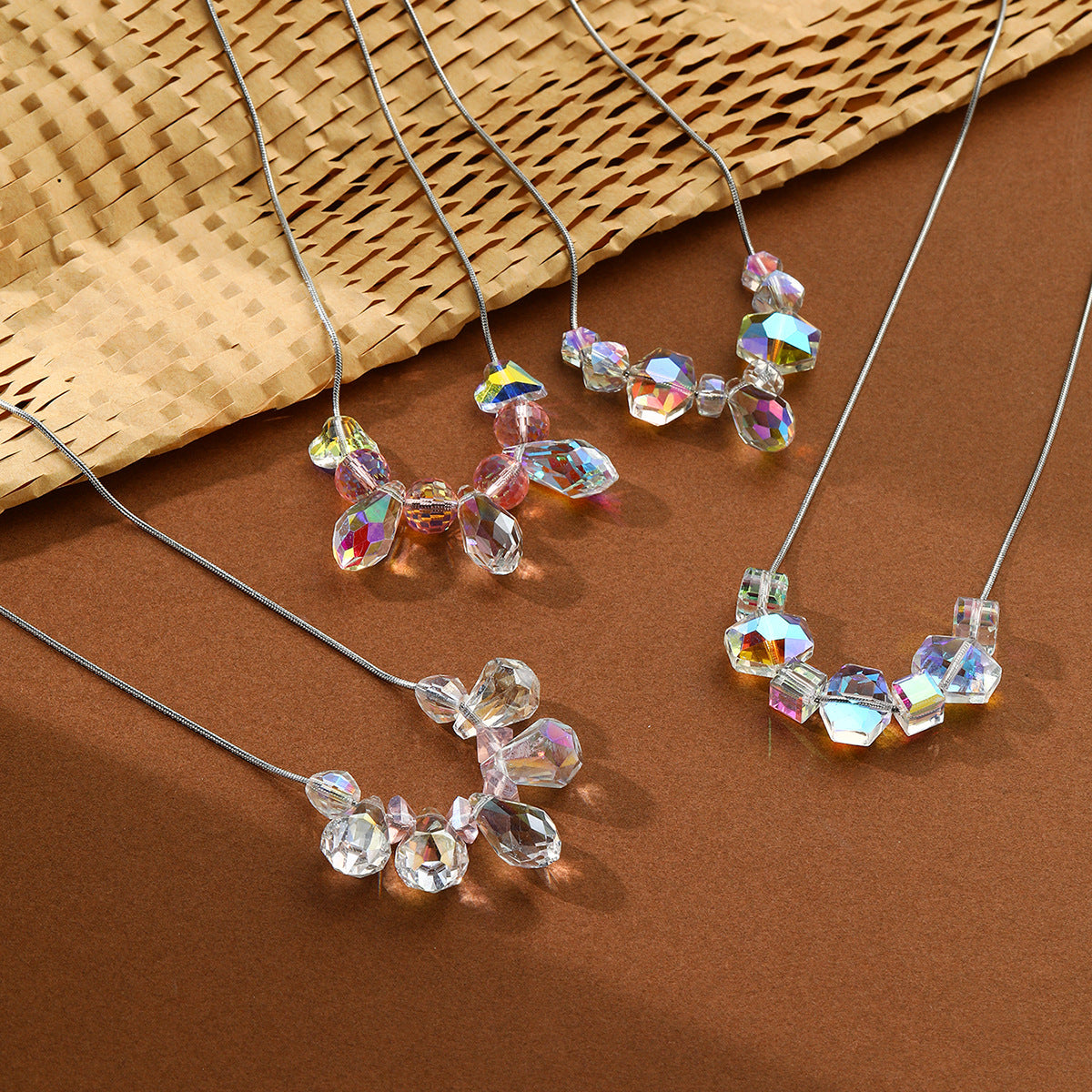Wholesale  New Light Luxury Niche Crystal Necklace Women' s High-End Design Versatile Exquisite Fashion Crystal Pendant Necklace