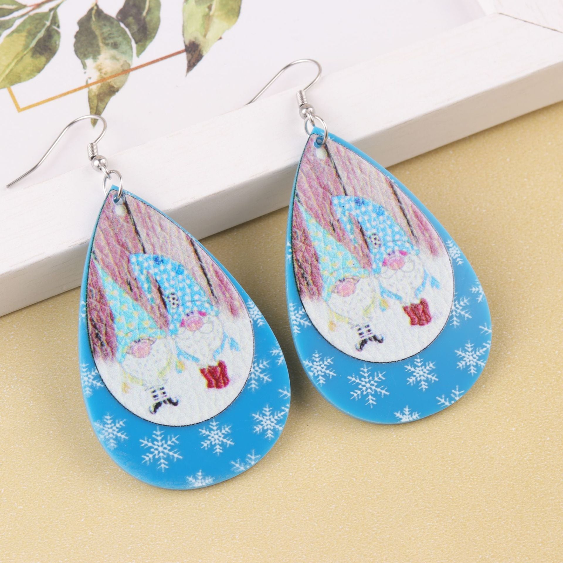 Wholesale  Christmas acrylic Sika deer Christmas tree old man drop shaped earrings