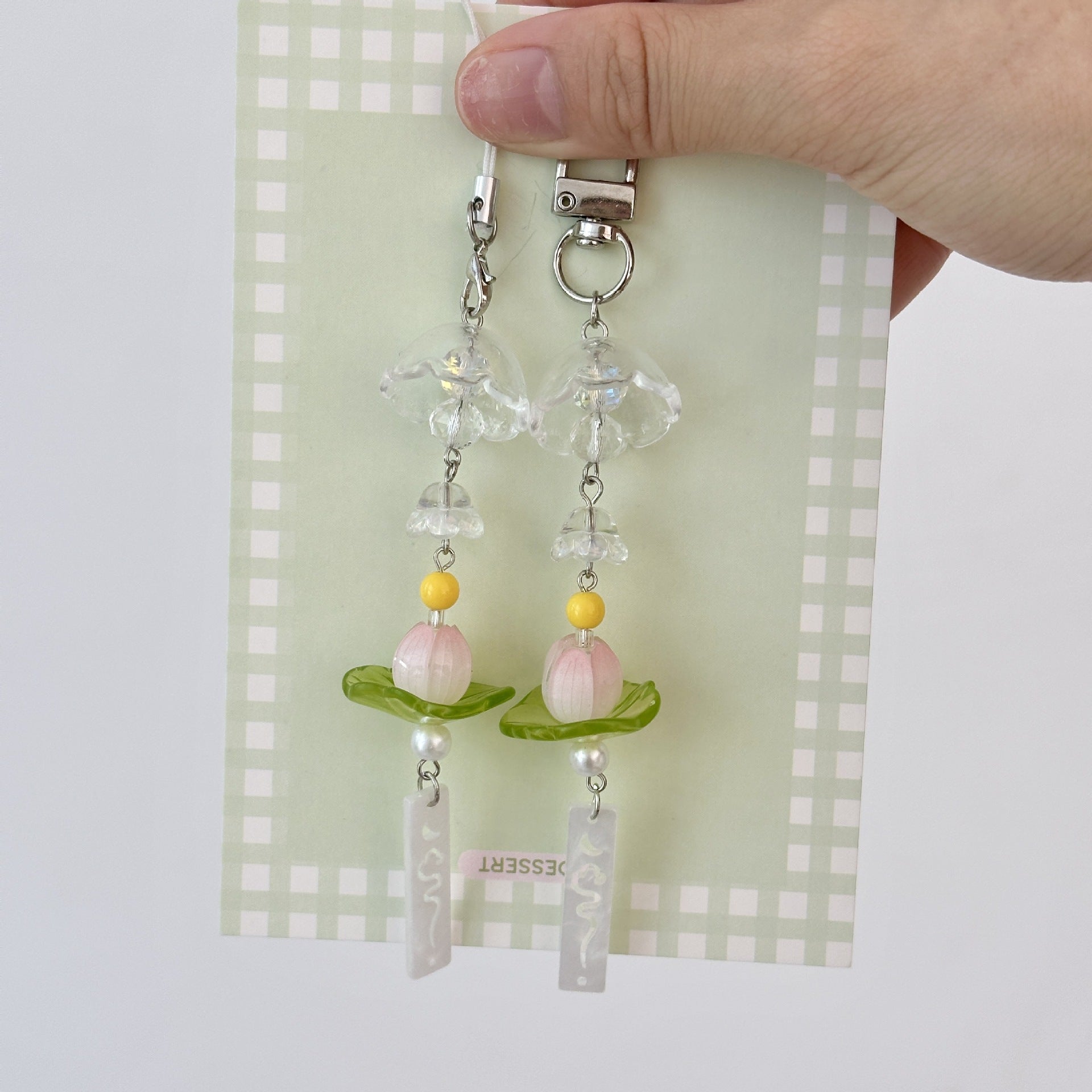 Wholesale Lucky Lotus Mobile Phone Chain Keychains