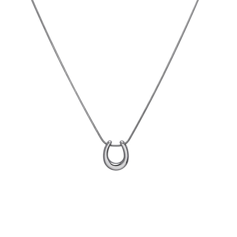 Wholesale U-Shaped Horseshoe Necklace  Luxury Necklaces