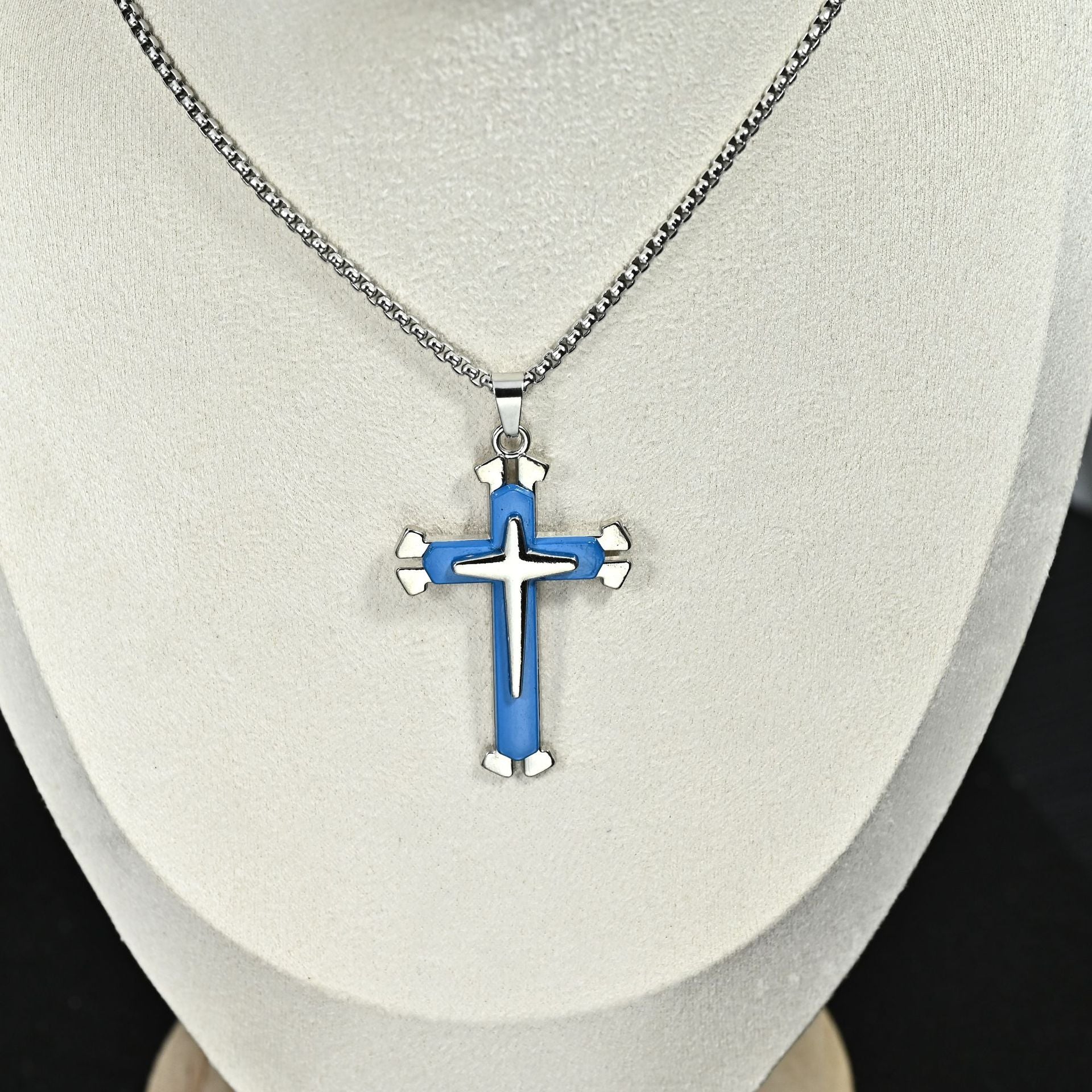 Wholesale Retro Vintage Cross Pendant Necklace For Men Stainless Steel Long Chain Chic Fashion Jewelry Accessory Gift