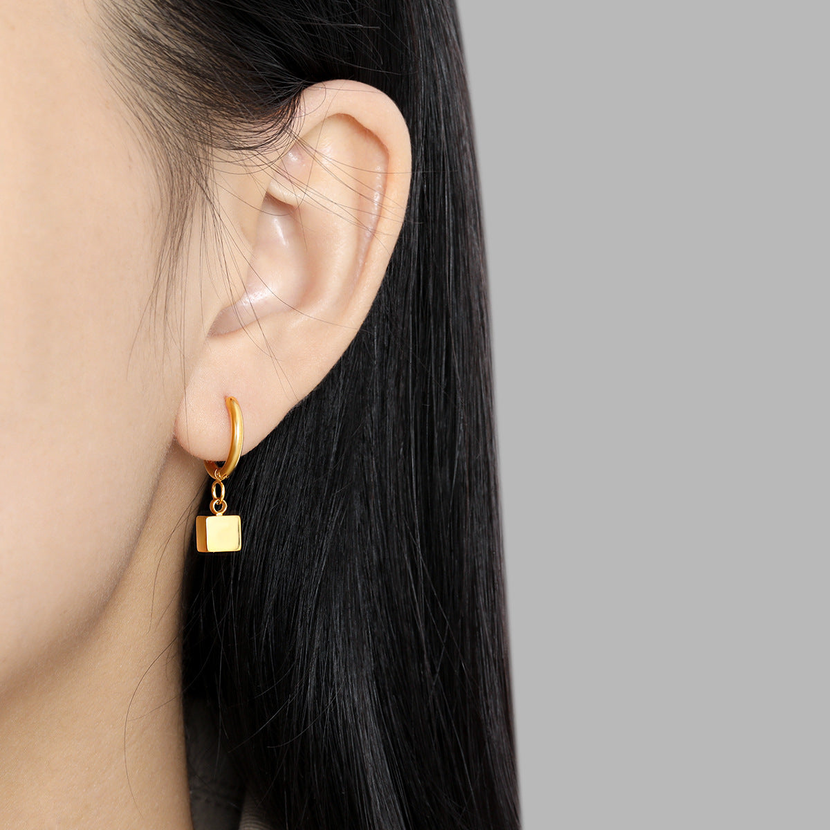 Wholesale  geometric four square ear buckle  titanium steel earrings