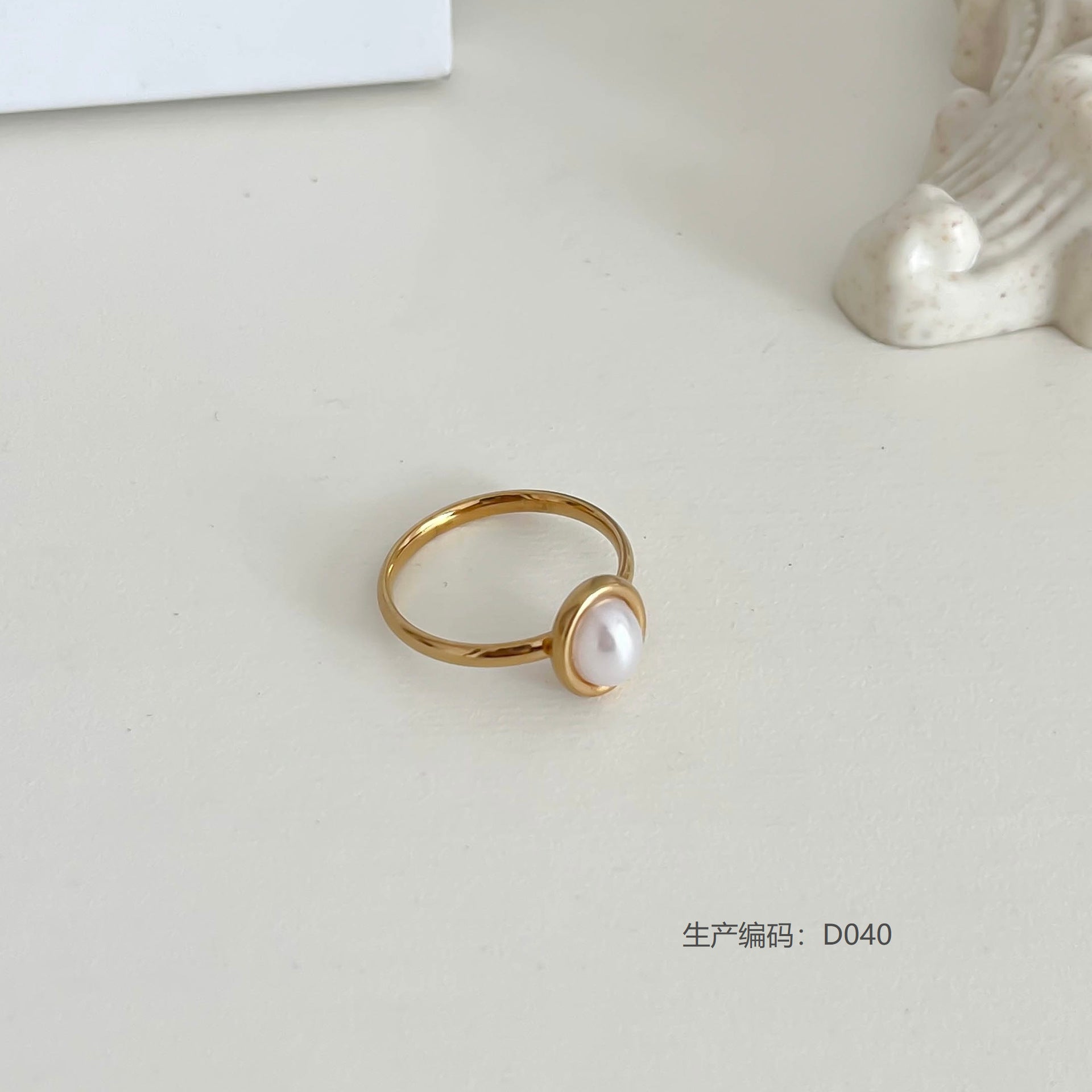Wholesale Geometric Stainless Steel Ring,  Electroplated,  Boutique Resale Jewelry Accessory