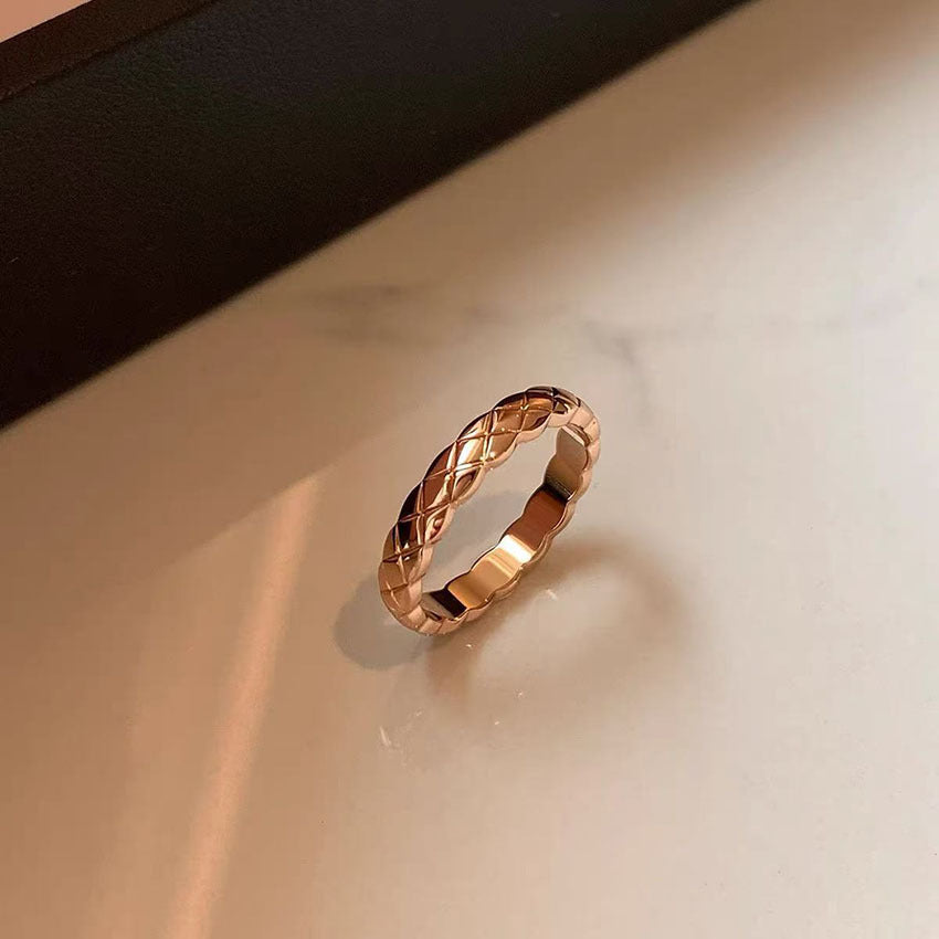 Wholesale Modern Rhombus Ring for Women,  Gold Plated Fashion Jewelry Accessory Gift