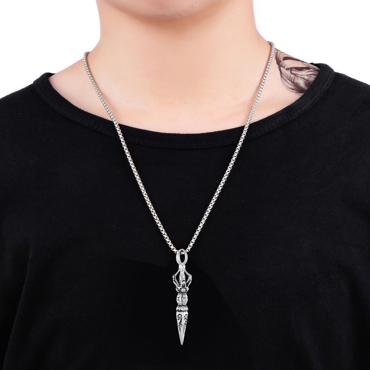 Wholesale Retro Hip-Hop Six-Character Mantra Zinc Alloy Pendant Necklace Mens Fashion Accessory