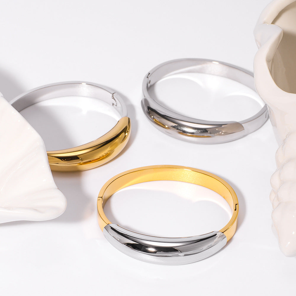 Wholesale exaggerated smooth steel stainless steel bayonet bracelet