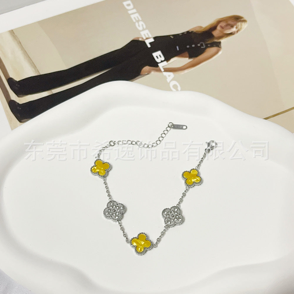 Wholesale Trendy Four-Leaf Clover Rhinestone Bracelet Titanium Steel Jewelry for Office Ladies Everyday Wear Gift