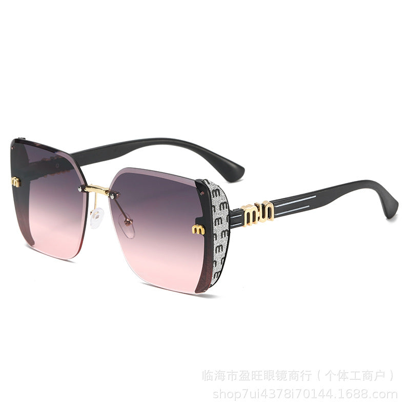 Wholesale Trendy Square Frameless Sunglasses for Women UV400 Everyday Wear Gift