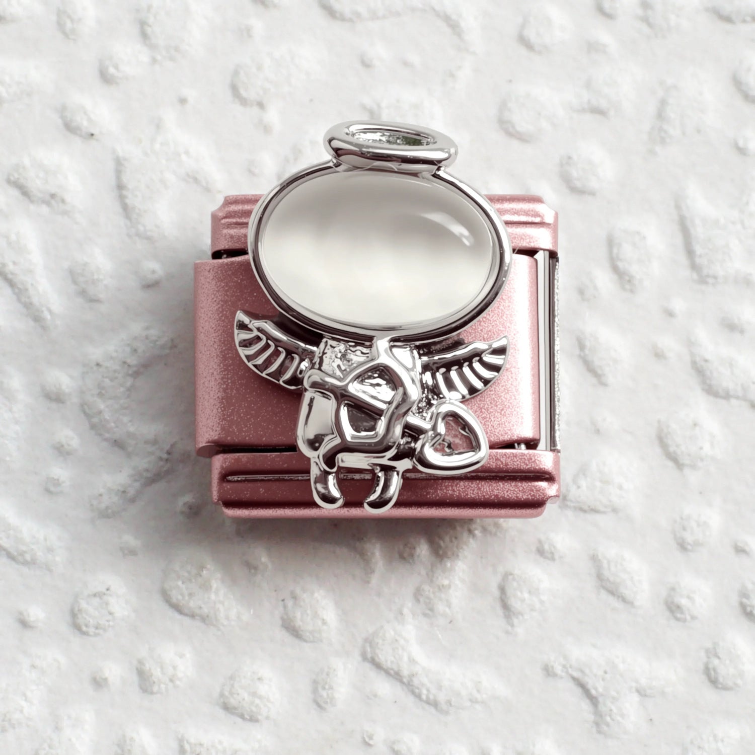 Wholesale Baroque Heart Shape Stainless Steel Charm Bracelet with Wing Motif DIY Fashion Accessory
