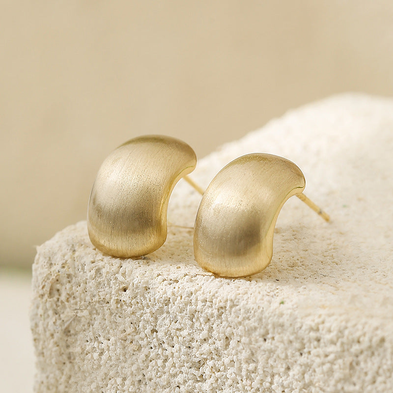 Wholesale Misty brushed delicate earrings