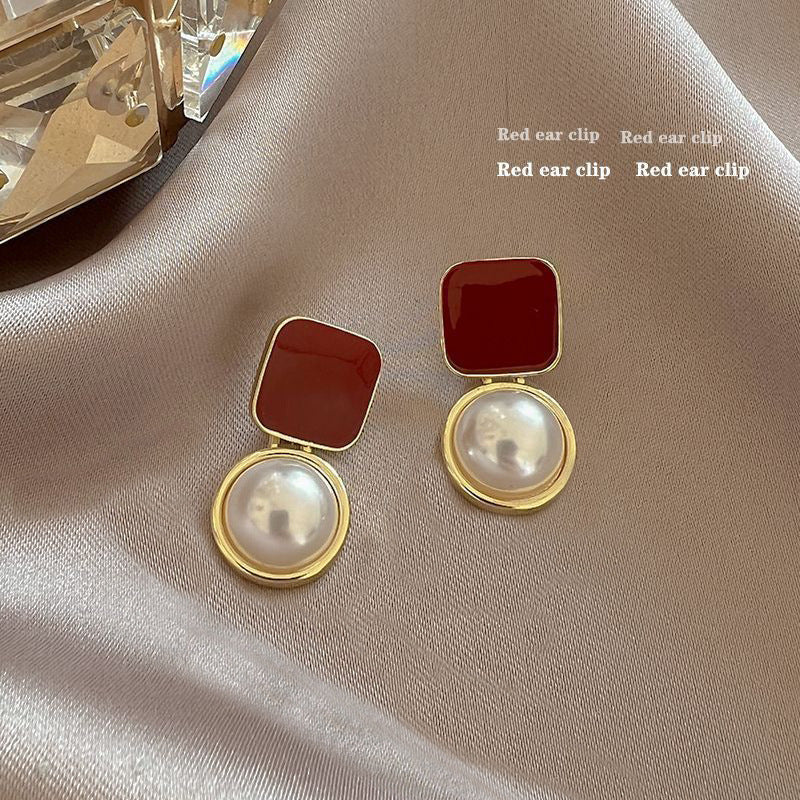 Wholesale Trendy Heart Shape Love Earrings in Burgundy Alloy - Boutique Accessory