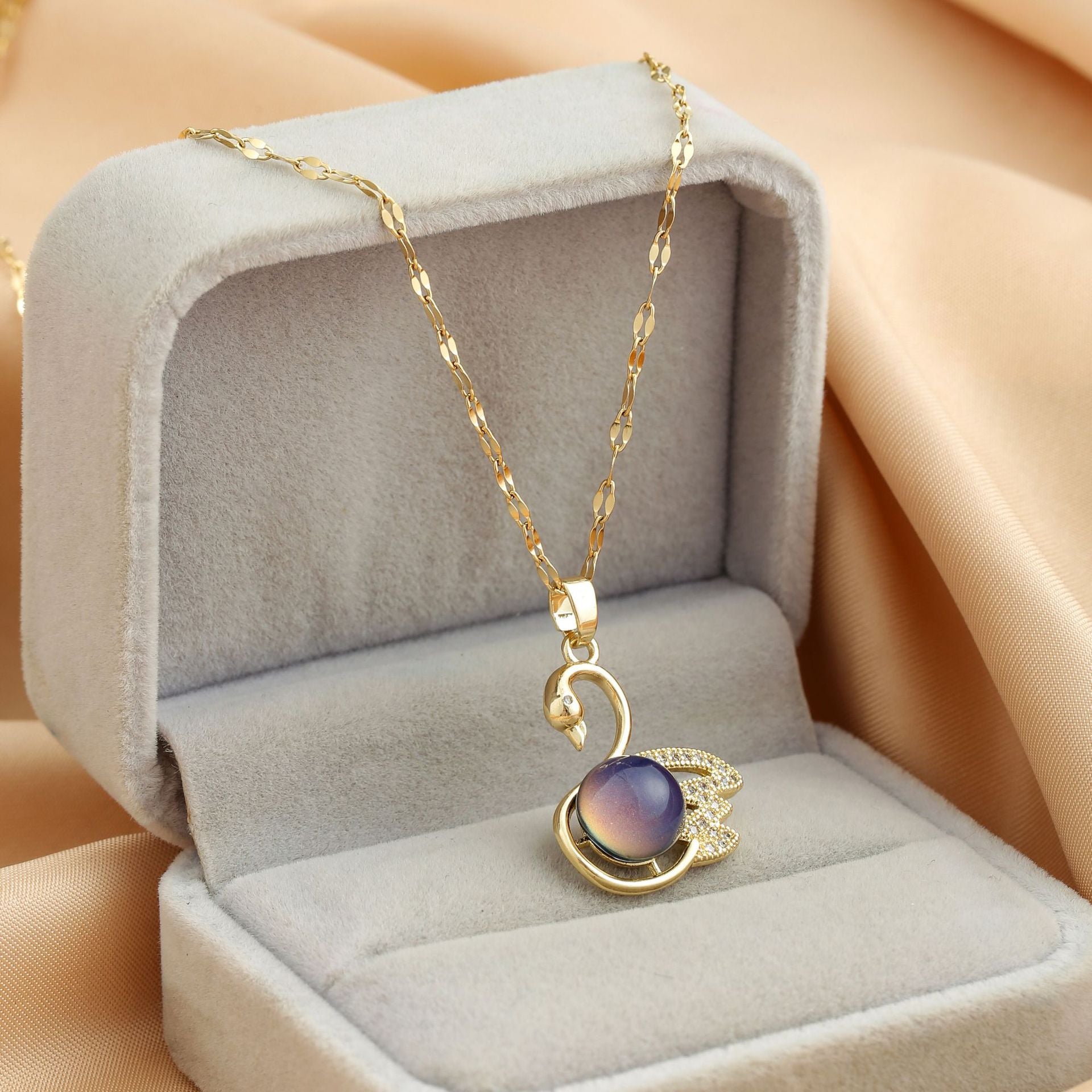 Wholesale Light Luxury Titanium Steel Necklace ACC-NE-Quanx007