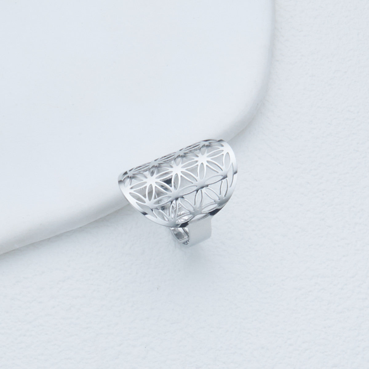 Wholesale stainless steel Flower of Life Golden Silver Hollow adjustable open ring